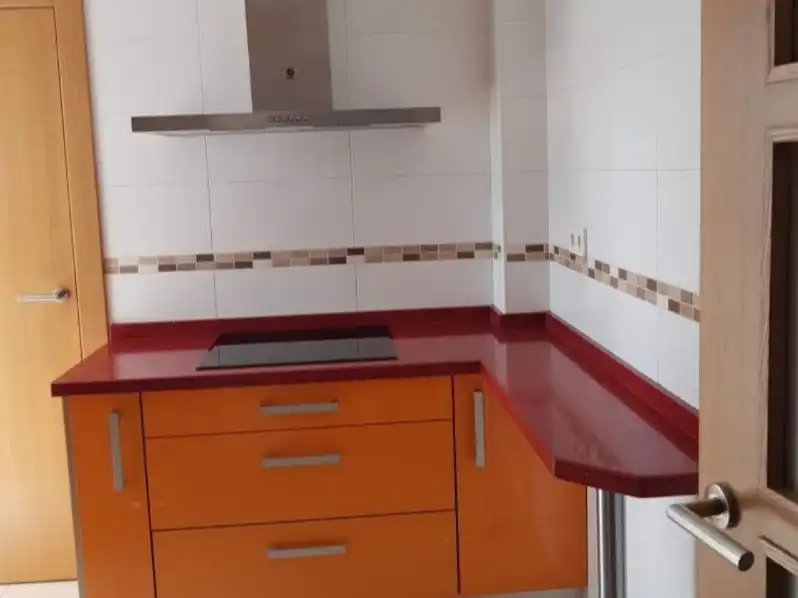 Flat for rent in Calle San Isidro, Maracena Kitchen of Flat for rent in Maracena with Air Conditioner, Heating and Parquet flooring