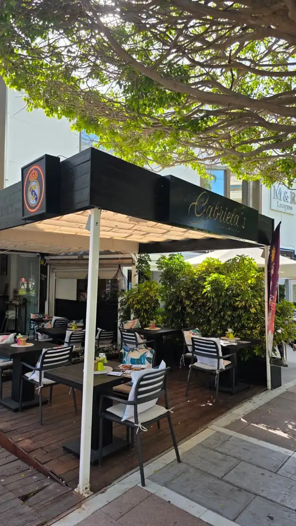 Local de lloguer a Avenida de las Naciones Unidas, 52, Puerto Banús Local de lloguer en Marbella
