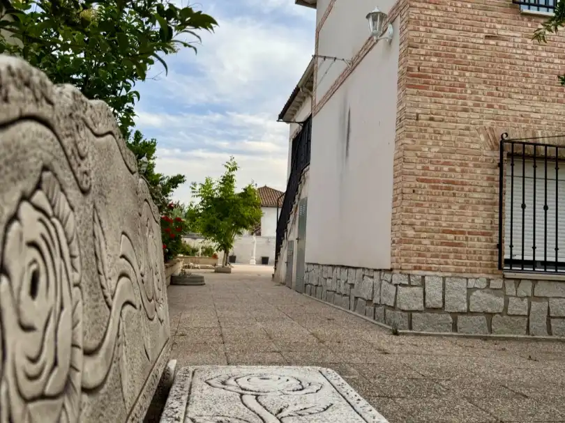 Außenansicht von Wohnung zum Verkauf in Villamiel de Toledo mit Heizung, Privatgarten und Terrasse