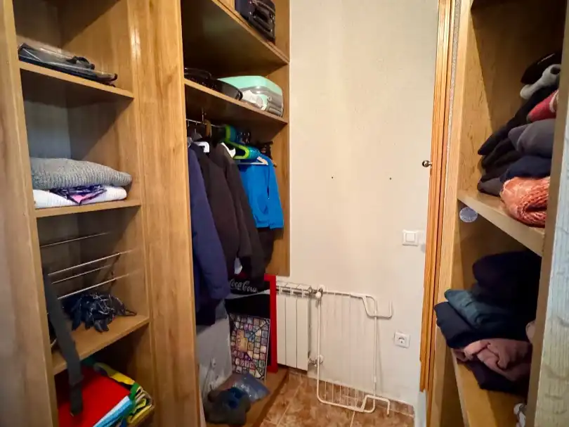 Wohnung zum Verkauf in Villamiel de Toledo mit Heizung, Privatgarten und Terrasse