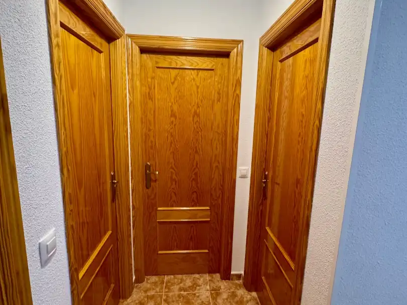 Wohnung zum Verkauf in Villamiel de Toledo mit Heizung, Privatgarten und Terrasse