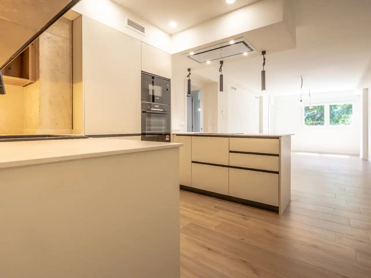 Piso en venta en Sant Isidre Cocina de Piso en venta en Valencia Capital con Aire acondicionado y Balcón