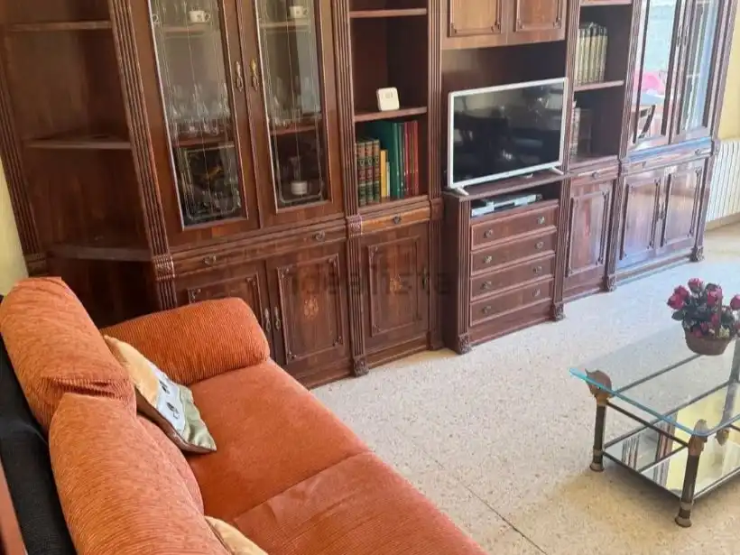 Piso en venta en Calle Zaragoza Prolongación, 3, Tamarite de Litera Sala de estar de Piso en venta en Tamarite de Litera con Terraza y Balcón