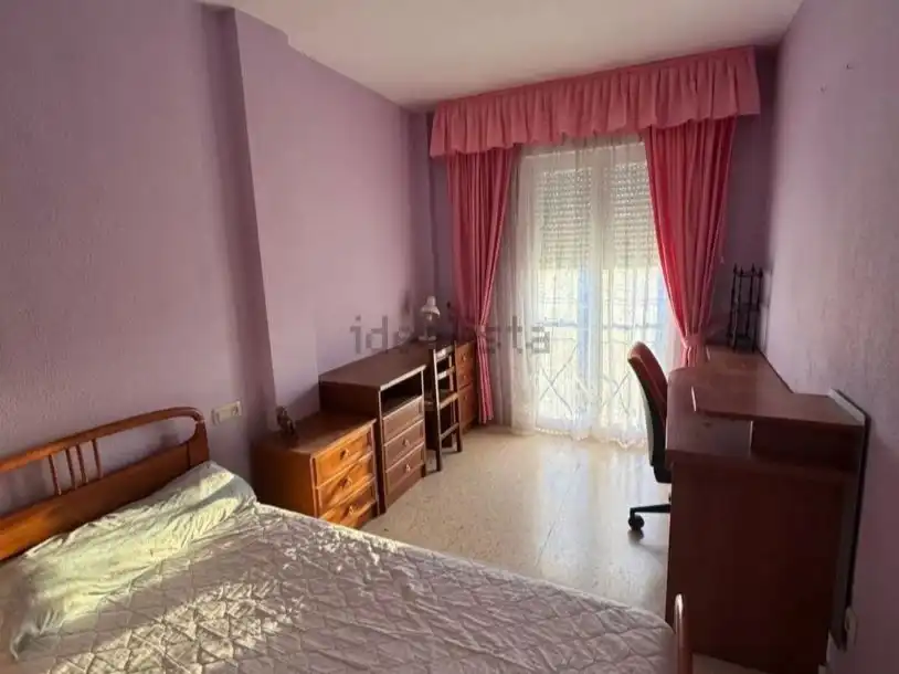 Piso en venta en Calle Zaragoza Prolongación, 3, Tamarite de Litera Habitación de Piso en venta en Tamarite de Litera con Terraza y Balcón