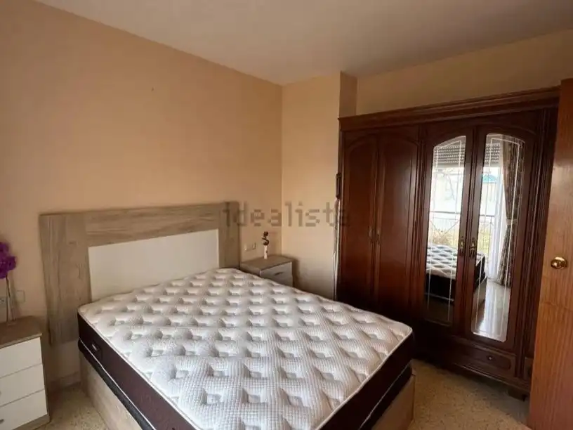 Piso en venta en Calle Zaragoza Prolongación, 3, Tamarite de Litera Habitación de Piso en venta en Tamarite de Litera con Terraza y Balcón