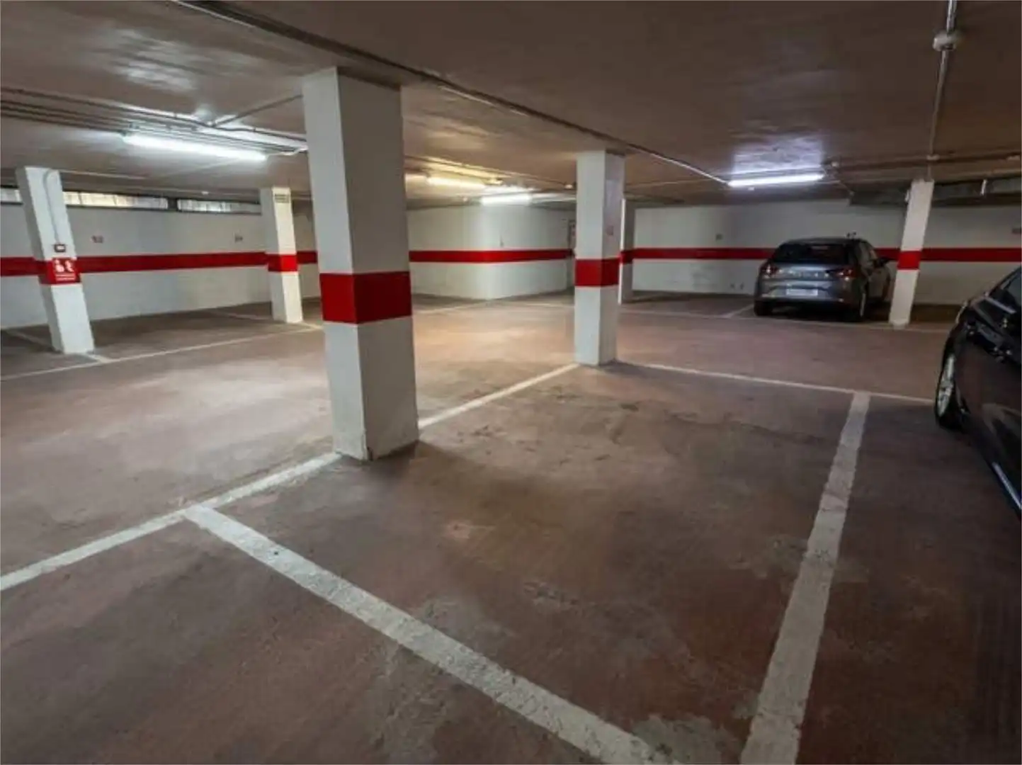 Garage for rent in Pontecesures Parking of Garage for rent in Pontecesures