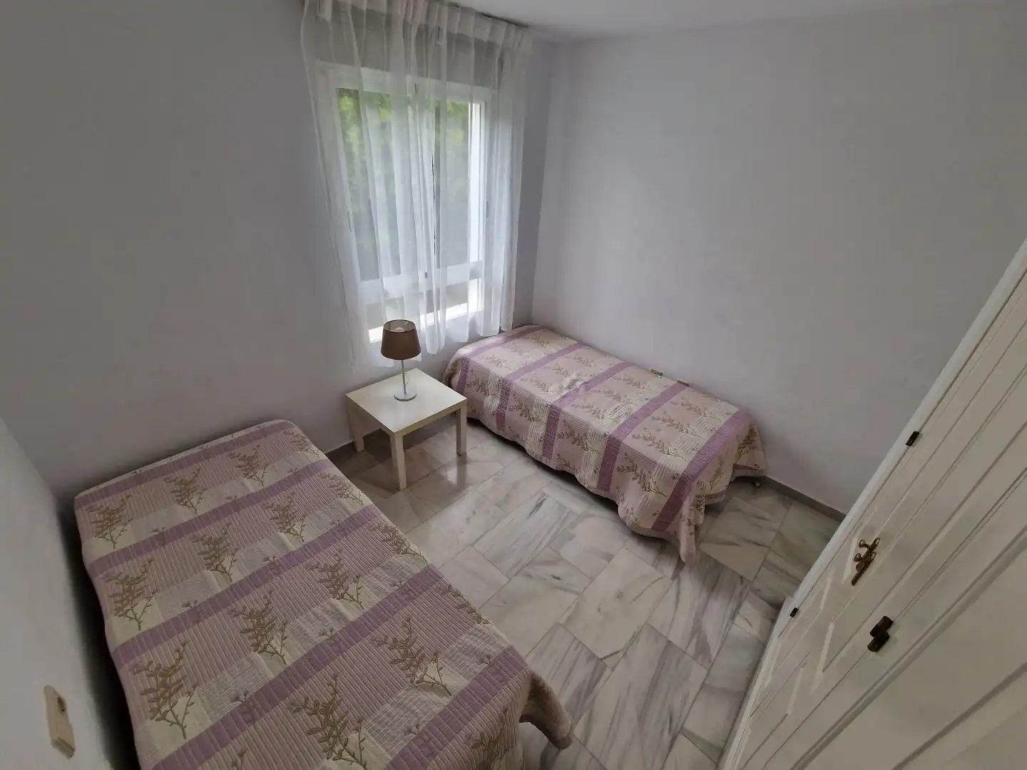 Wohnung zum Verkauf in Calle del Remo, 8, La Carihuela - Los Nidos Schlafzimmer von Wohnung zum Verkauf in Torremolinos mit Klimaanlage, Terrasse und Schwimmbad