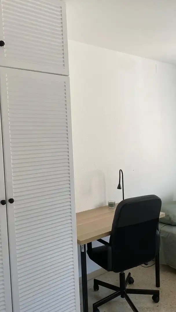 Room in Carrer de Roig i Ventura, 398, Can Tussell Room in Carrer de Roig i Ventura, 398, Can Tussell