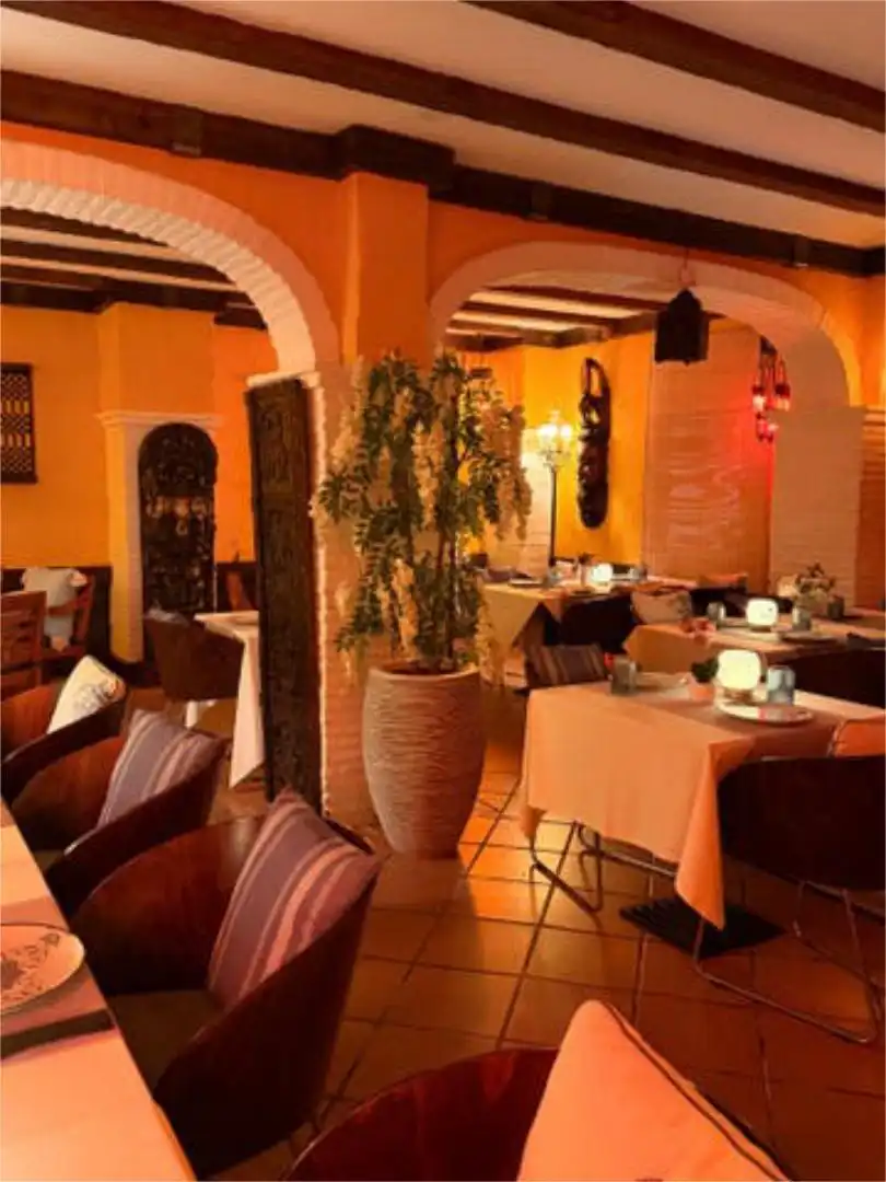 Commercial properties for rent in Marbella  with Air Conditioner