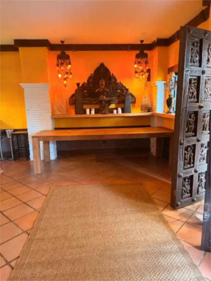 Commercial properties for rent in Marbella  with Air Conditioner