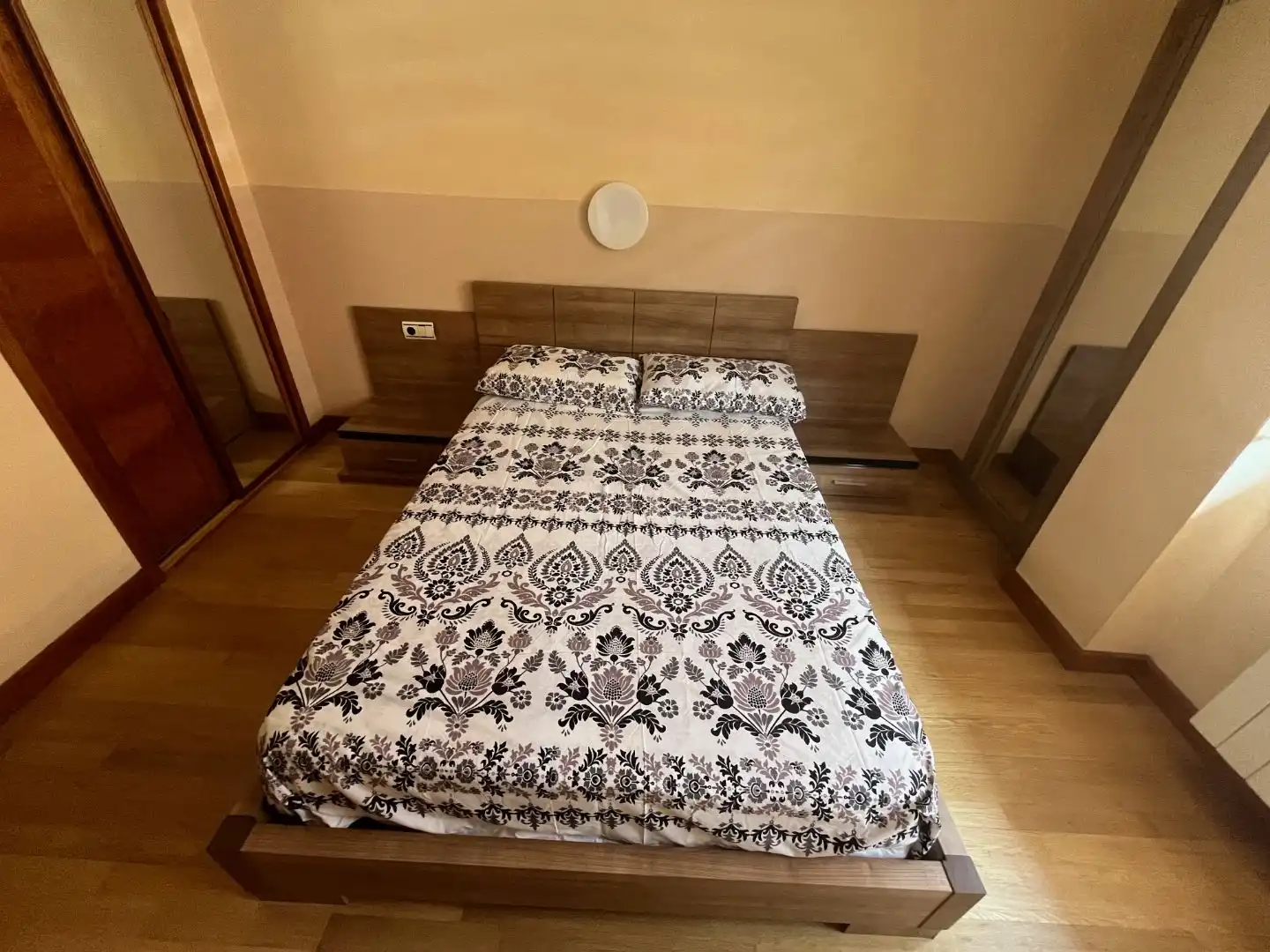 Apartments for rent in Calle Cándido Rodríguez Pinilla, 5, Pizarrales Bedroom of Apartments for rent in Salamanca with Heating, Storage room and Furnished