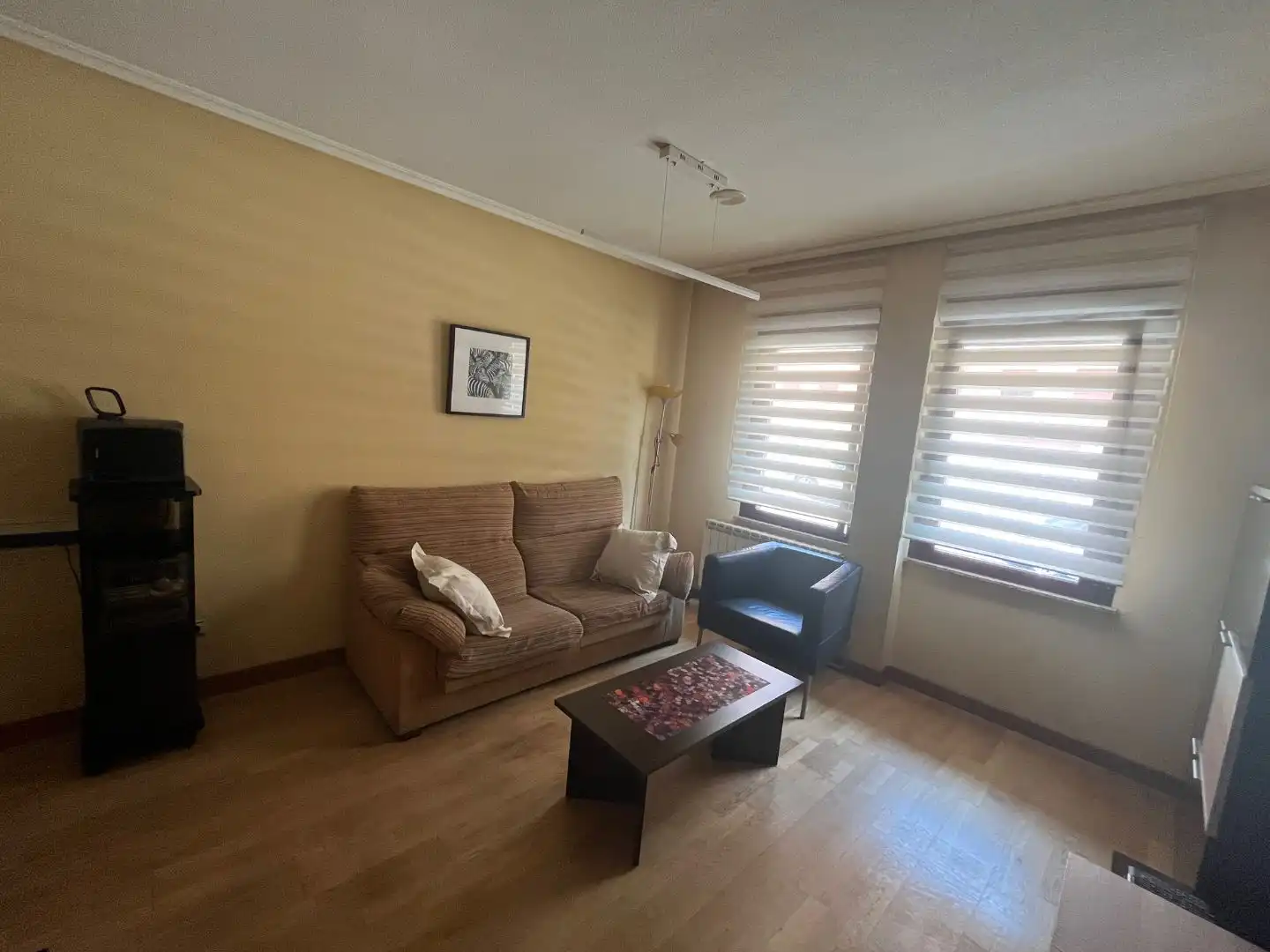 Apartments for rent in Calle Cándido Rodríguez Pinilla, 5, Pizarrales Living room of Apartments for rent in Salamanca with Heating, Storage room and Furnished