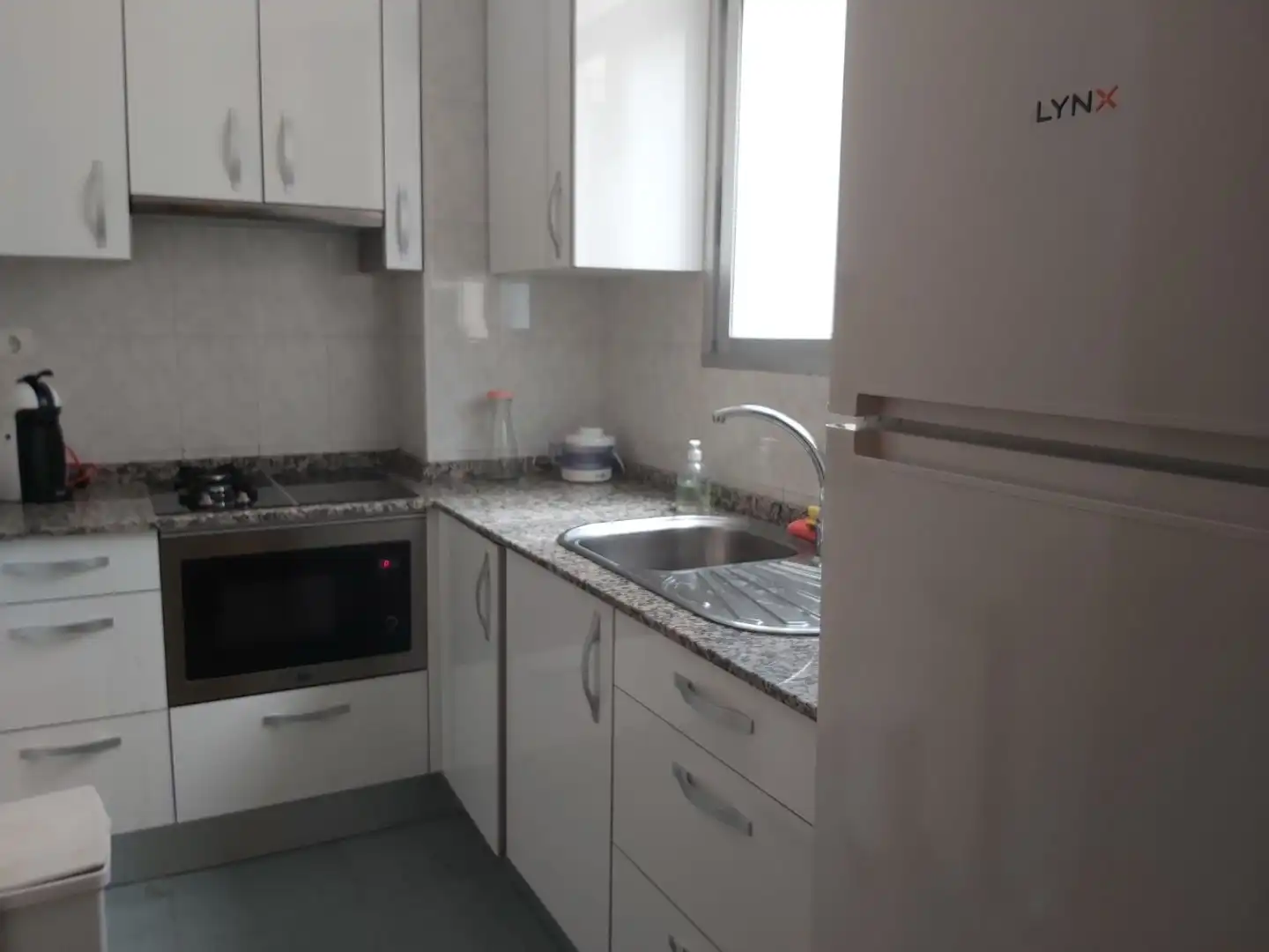 Flat for rent in Carrer Bono Guarner, 15, Santo Domigo Kitchen of Flat for rent in Alicante / Alacant with Air Conditioner, Heating and Parquet flooring