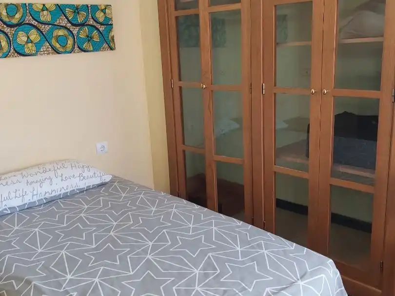 Flat for rent in Carrer Bono Guarner, 15, Santo Domigo Bedroom of Flat for rent in Alicante / Alacant with Air Conditioner, Heating and Parquet flooring