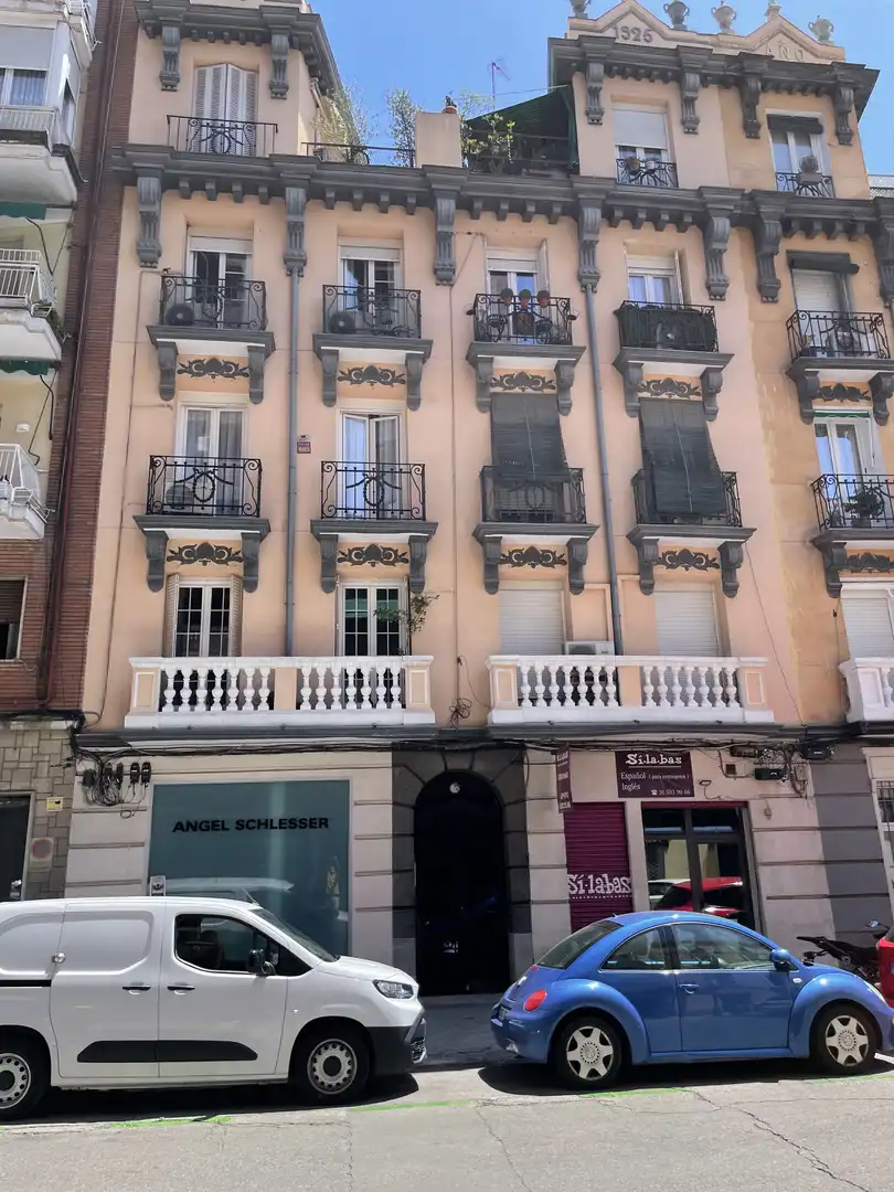 Pis en venda a Calle de Cristóbal Bordiú, 6, Ríos Rosas - Nuevos Ministerios Vista exterior de Pis en venda en Madrid Capital amb Aire condicionat