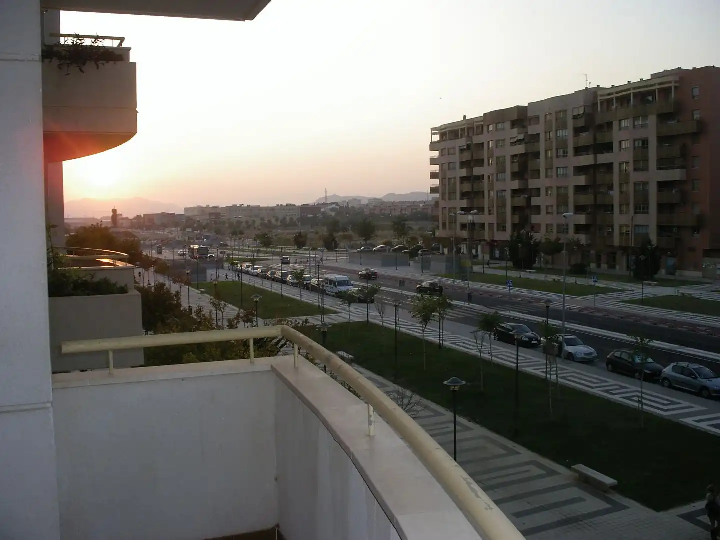 Piso de alquiler en Calle Pirandello, 4, El Tejar - Hacienda Bizcochero Terraza de Piso de alquiler en Málaga con Terraza, Piscina y Amueblado