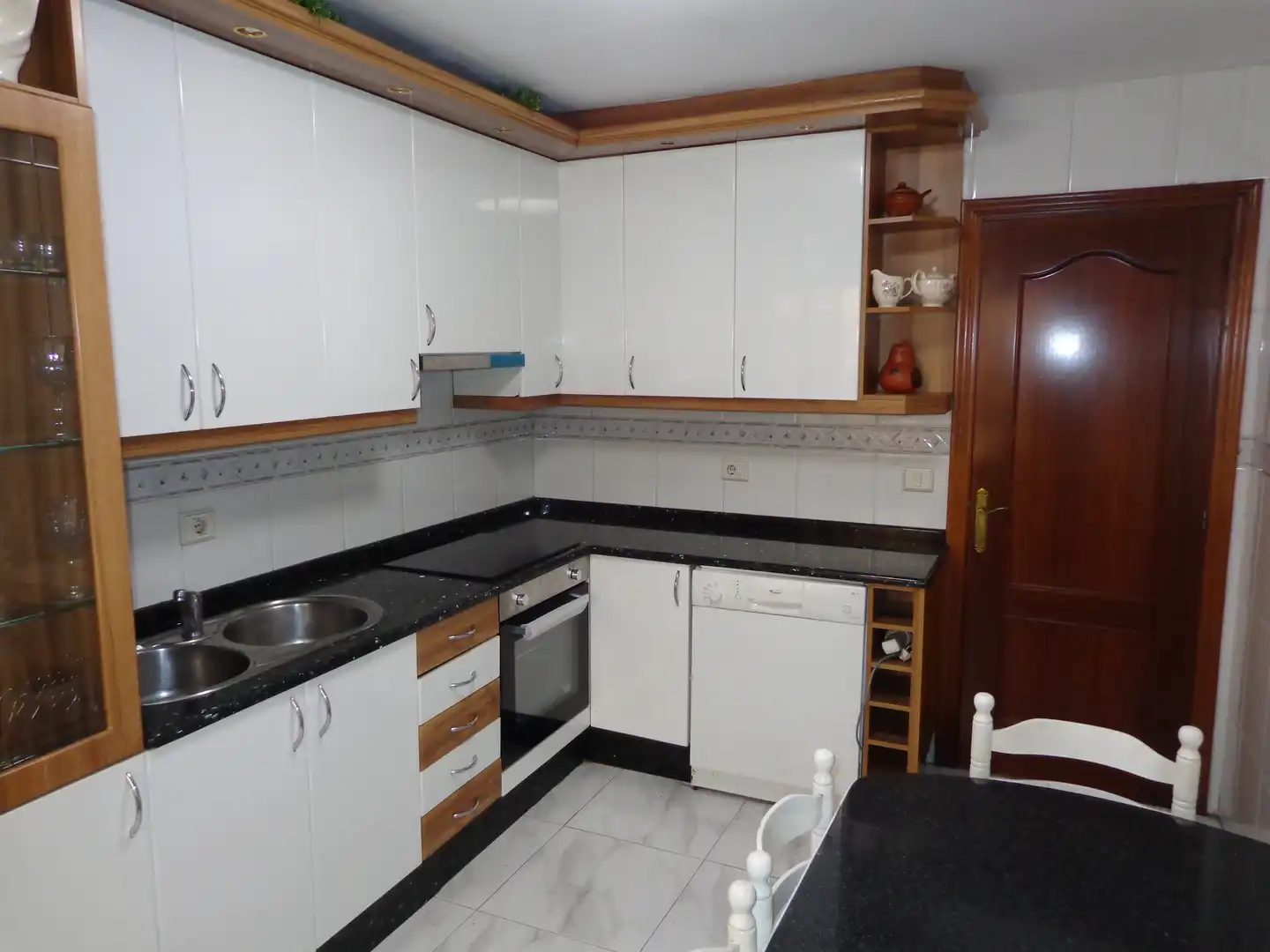 Flat for rent in Avenida Portugal, 47b, Couto Kitchen of Flat for rent in Ourense Capital