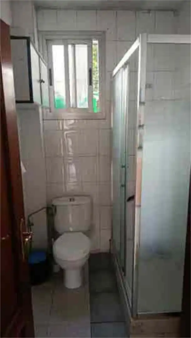 Piso en venta en Sector Sur - La Palmera - Reina Mercedes Baño de Piso en venta en Sevilla