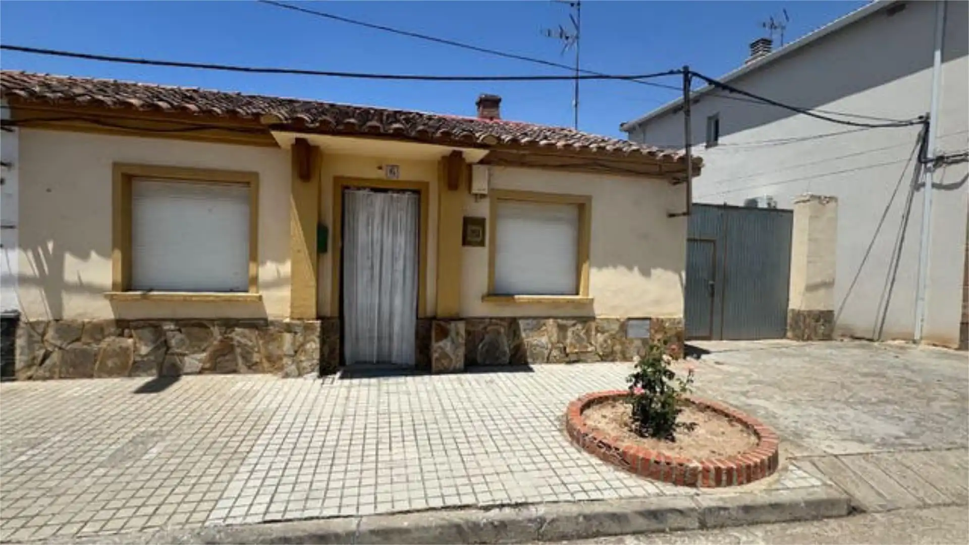 Casa o chalet en venta en Lucena de Jalón Vista exterior de Casa o chalet en venta en Lucena de Jalón