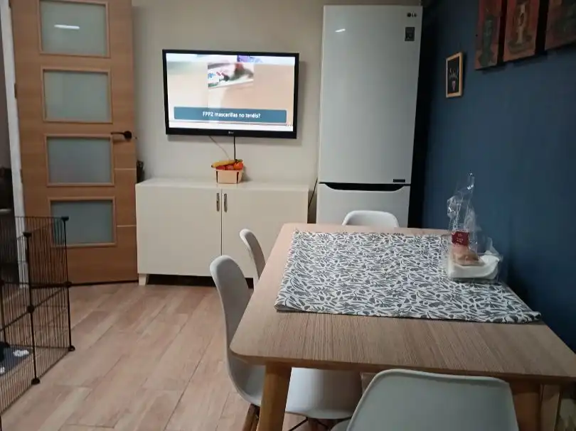 Houses for sale in Carrer Fossar Vell, 3, Artesa de Lleida Dining room of Houses for sale in Artesa de Lleida with Air Conditioner, Heating and Parquet flooring
