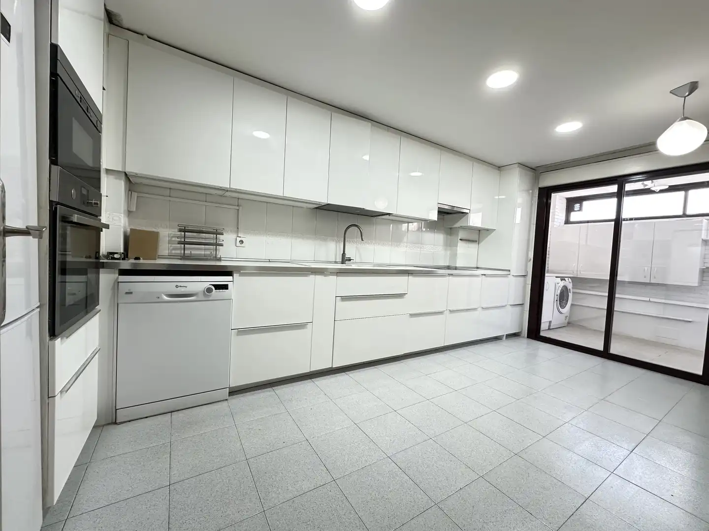 Casa o chalet en venta en Calle del Collado de Marichiva, 37, Arroyo del Fresno Cocina de Casa o chalet en venta en Madrid con Aire acondicionado, Calefacción y Jardín privado