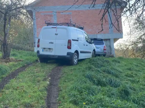 Parking de Piso en venta en Piloña