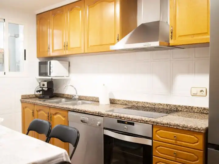 Room in Avinguda de l'Alcora, 164, Estación - Universidad Kitchen of Flat for share in Castellón de la Plana / Castelló de la Plana with Heating, Terrace and Furnished