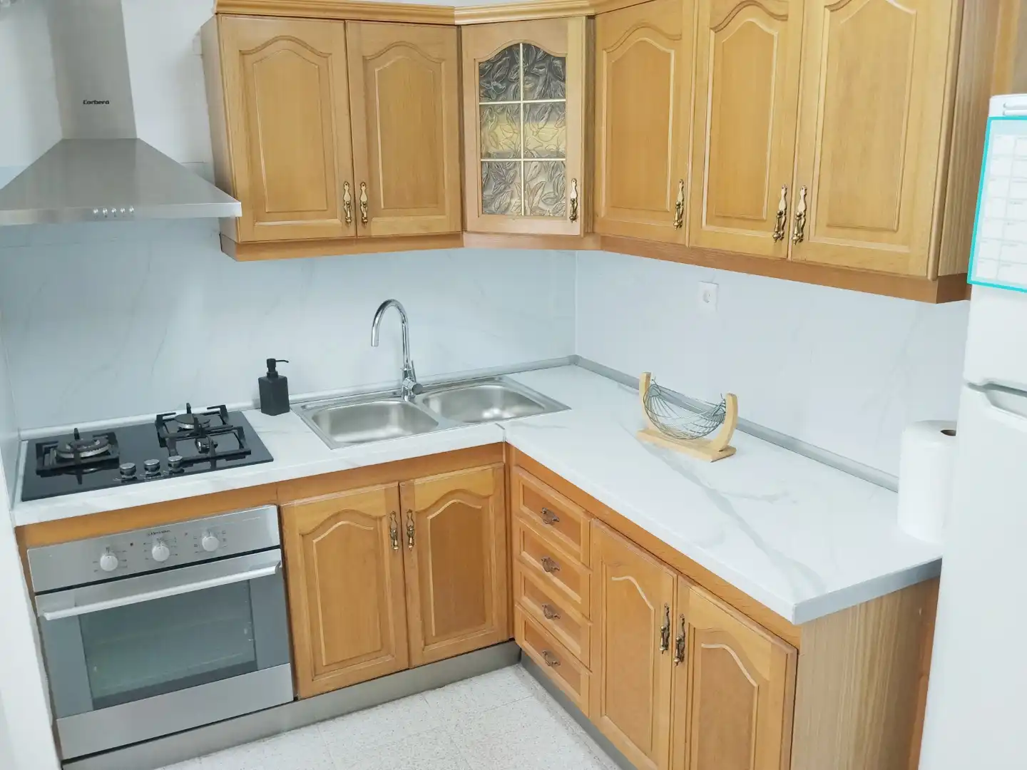 Piso en venta en Calle Santiago, 89, San Luis Cocina de Piso en venta en Almería Capital con Aire acondicionado, Terraza y Balcón
