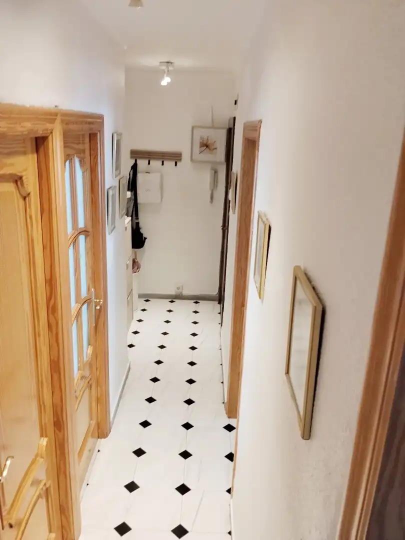 Piso en venta en Calle Santiago, 89, San Luis Piso en venta en Almería Capital con Aire acondicionado, Terraza y Balcón