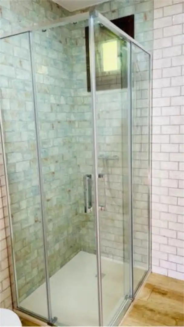 Badezimmer von Einfamilien-Reihenhaus zur Miete in Cartaya mit Heizung, Privatgarten und Terrasse