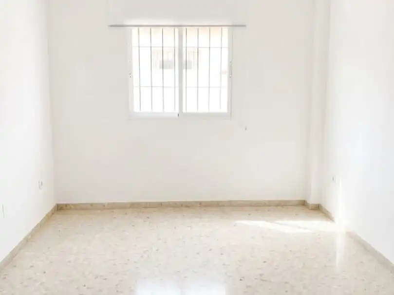 Casa o chalet en venta en Calle del Maestro Vert, 37, Churriana - El Pizarrillo - La Noria-Guadalsol Habitación de Casa o chalet en venta en Málaga Capital con Terraza