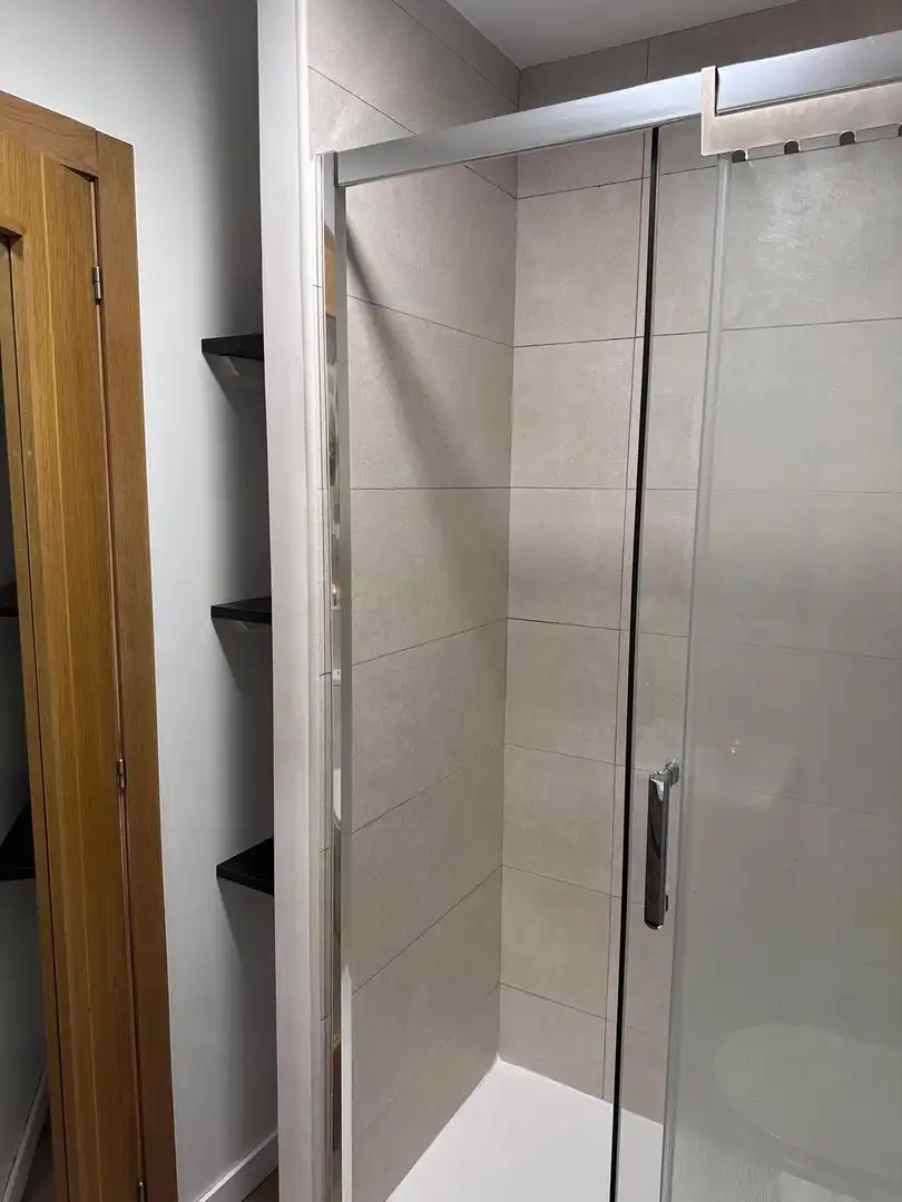 Flat for sale in Praza Maior, 1, Casco Viejo Bathroom of Flat for sale in Ourense Capital with Heating, Storage room and Furnished