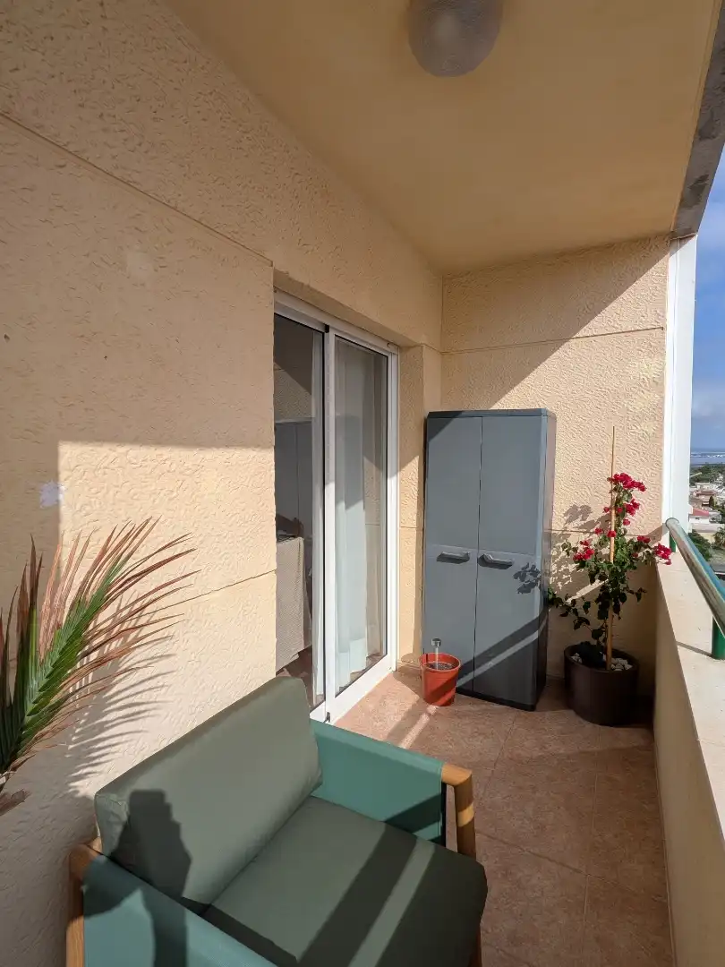 Terrasse von Wohnung zum Verkauf in La Manga del Mar Menor mit Klimaanlage, Terrasse und Schwimmbad