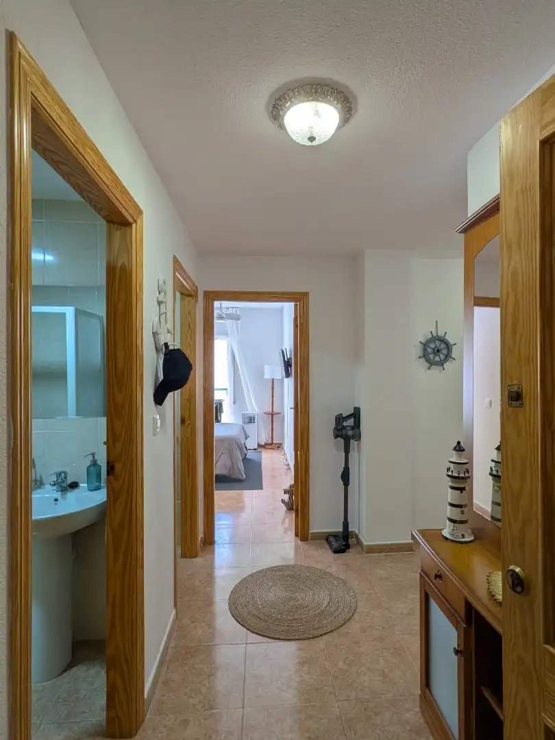 Wohnung zum Verkauf in La Manga del Mar Menor mit Klimaanlage, Terrasse und Schwimmbad