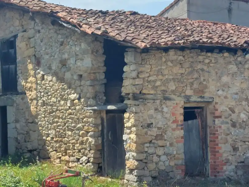 Vista exterior de Pis en venda en Colunga