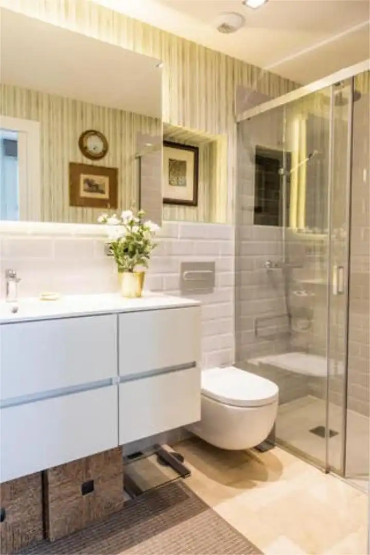 Apartamento de alquiler en La Caleta - La Viña Baño de Apartamento de alquiler en Cádiz Capital