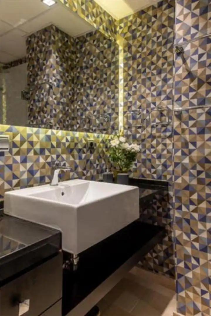 Apartamento de alquiler en La Caleta - La Viña Baño de Apartamento de alquiler en Cádiz Capital
