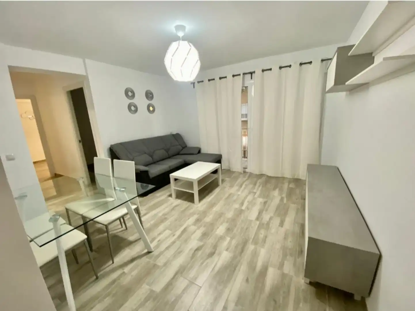 Wohnung zur Miete in Calle Rafaela, 19, Los Castillejos - La Trinidad Wohnung zur Miete in Calle Rafaela, 19, Los Castillejos - La Trinidad