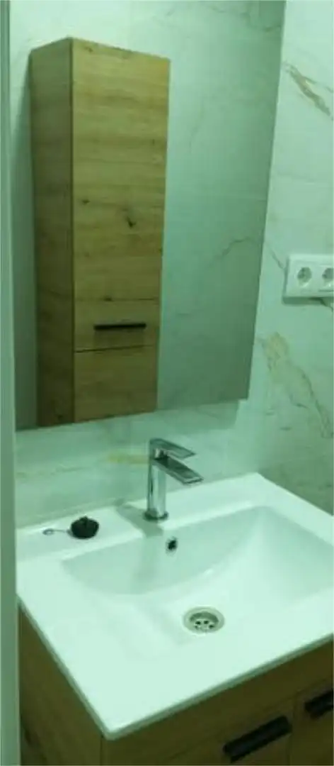 Baño de Piso de alquiler en Linares con Amueblado