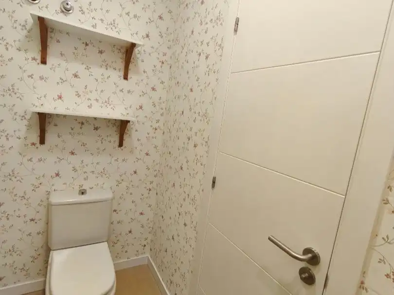 Casa adosada de alquiler en Músico José Antonio Ramos, 5, Los Portales - Visvique Baño de Casa adosada de alquiler en Arucas con Jardín privado, Parquet y Terraza