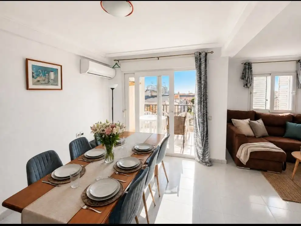 Flat for rent in Avenida de Inglaterra, 83, Los Europeos Flat for rent in Avenida de Inglaterra, 83, Los Europeos