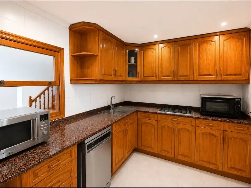 Flat for rent in Avenida de Inglaterra, 83, Los Europeos Flat for rent in Avenida de Inglaterra, 83, Los Europeos