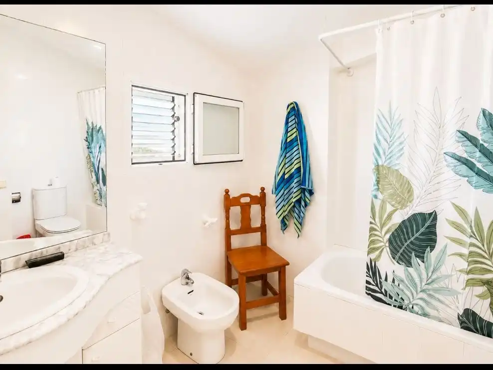Flat for rent in Avenida de Inglaterra, 83, Los Europeos Flat for rent in Avenida de Inglaterra, 83, Los Europeos