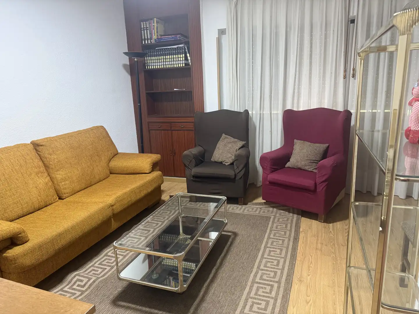Flat for rent in Calle de Arroyo de Fontarrón, 391, Pavones Living room of Flat for rent in Madrid with Air Conditioner, Heating and Parquet flooring