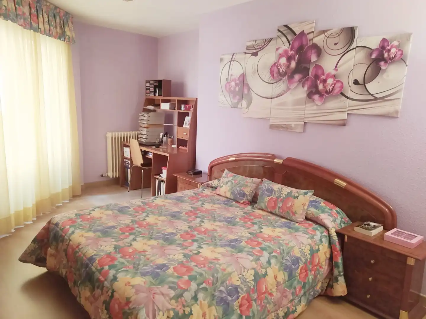 Piso en venta en Paseo Salamanca, 81, El Soto Habitación de Piso en venta en León Capital con Calefacción, Jardín privado y Parquet