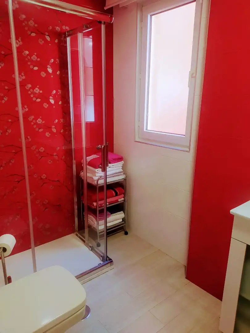 Piso en venta en Paseo Salamanca, 81, El Soto Baño de Piso en venta en León Capital con Calefacción, Jardín privado y Parquet