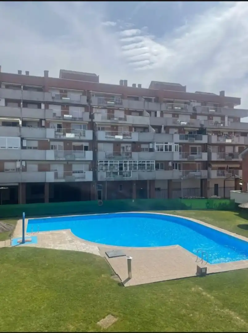 Piso en venta en Paseo Salamanca, 81, El Soto Piscina de Piso en venta en León Capital con Calefacción, Jardín privado y Parquet