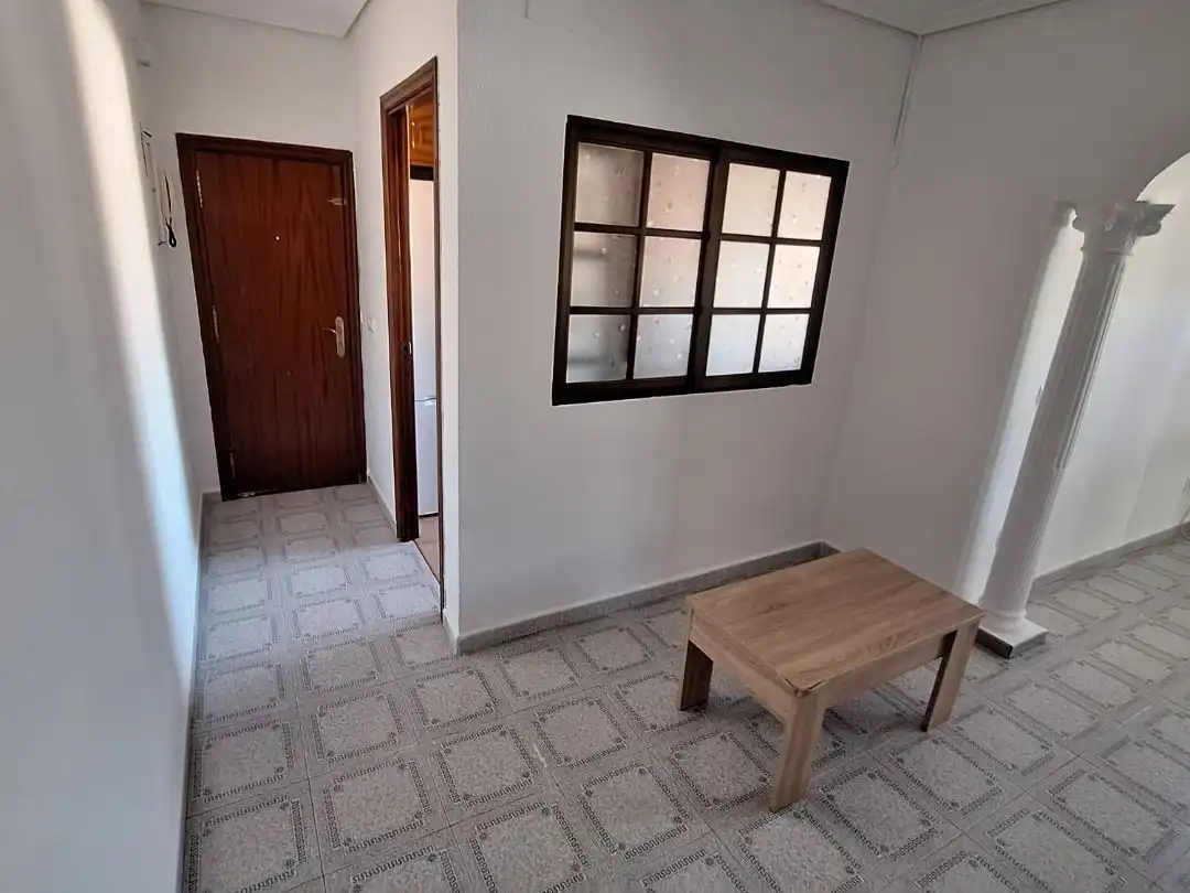 Flat for rent in Calle Algeciras, 21, Sector Sur Bedroom of Flat for rent in Córdoba with Air Conditioner and Furnished