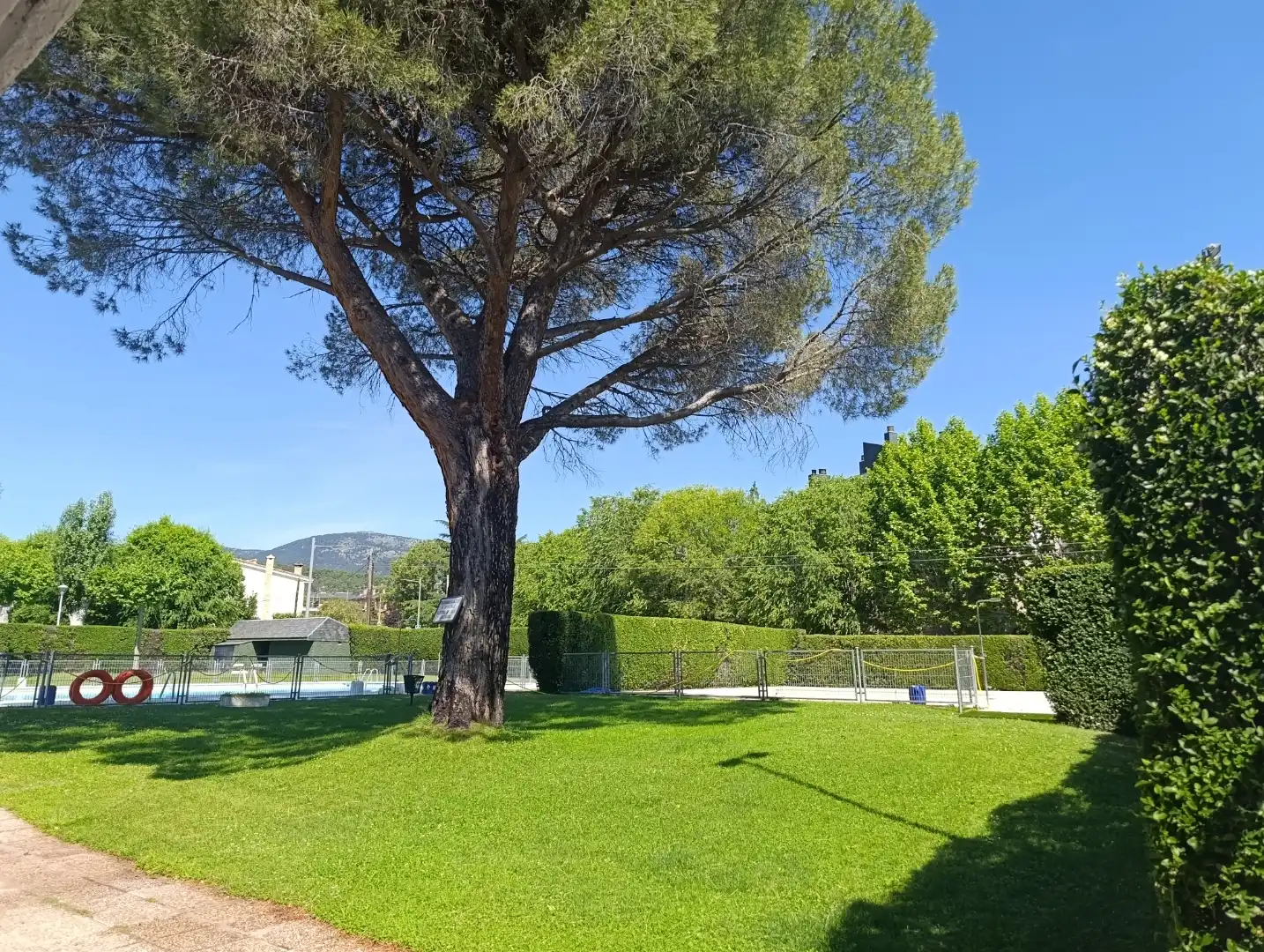 Parkplatz von Wohnung zur Miete in Guadarrama mit Heizung, Privatgarten und Terrasse