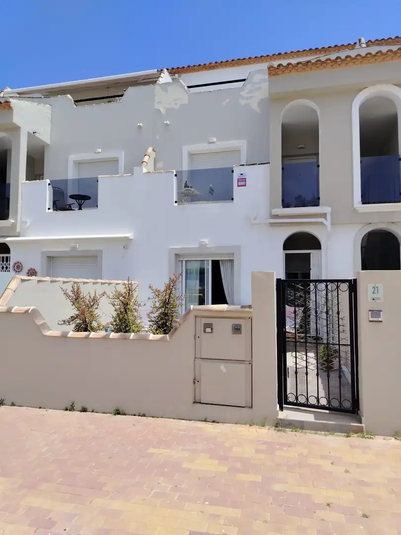 Erdgeschoss zum Verkauf in Calle Río Júcar, 2-o, San Pedro del Pinatar Außenansicht von Erdgeschoss zum Verkauf in San Pedro del Pinatar mit Klimaanlage und Terrasse